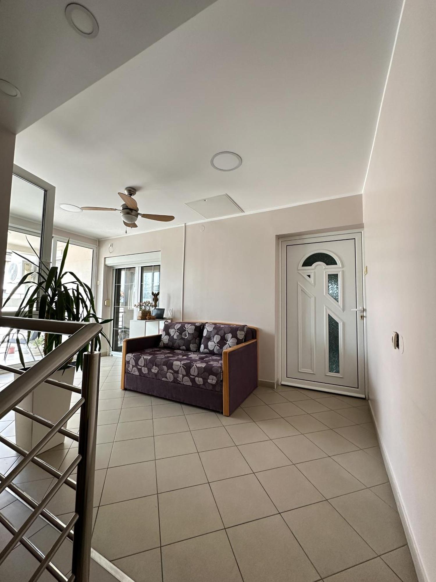 Lovely Apartments Free Street Parking Novi Sad Exterior foto